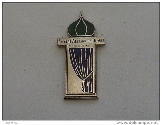 Pin's THEATRE ALEXANDRE DUMAS, SAINT GERMAIN EN LAYE