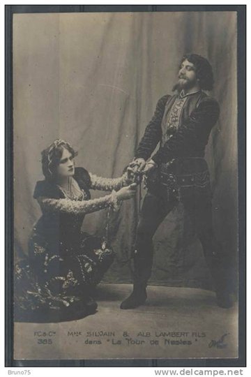 Mme SILVAIN et Albert LAMBERT Fils dans La Tour de Nesles