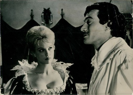 photo of Gérard Barray and Mylène Demongeot