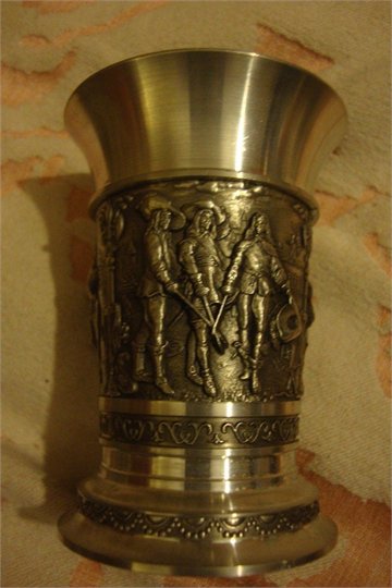 pewter goblet with 3 musketeers.small