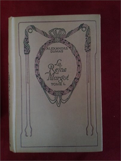 A.Dumas   La Reine Margot  (Coll Nelson)