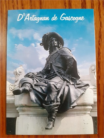 CPA  D'Artagnan de Gascogne  (statue en Paris)