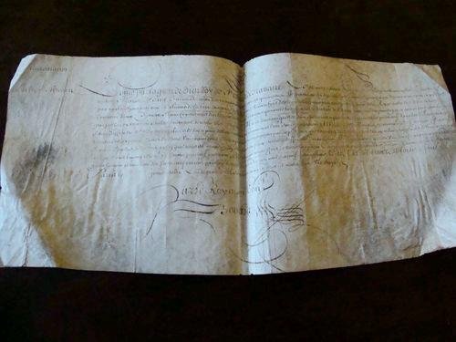 Document velin 1662 accord de privilege a un chevaux leger de la Reine