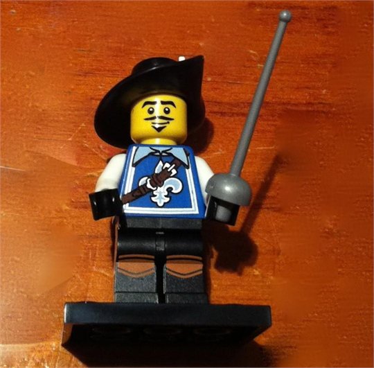 Lego Minifig series 4 number #3 Musketeer