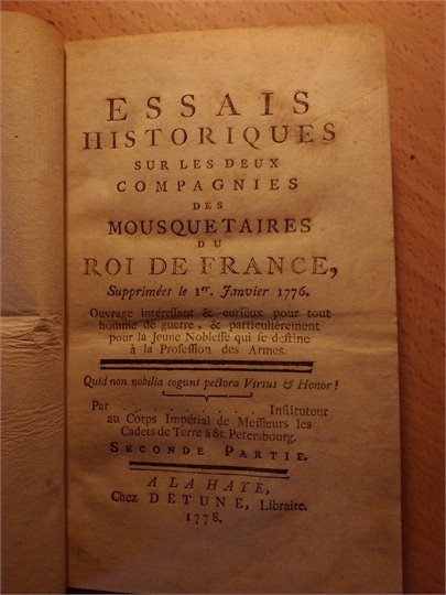 Essais historiques (les mousquetaires)