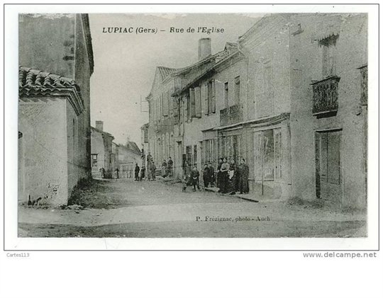 Lupiac Rue de l'église