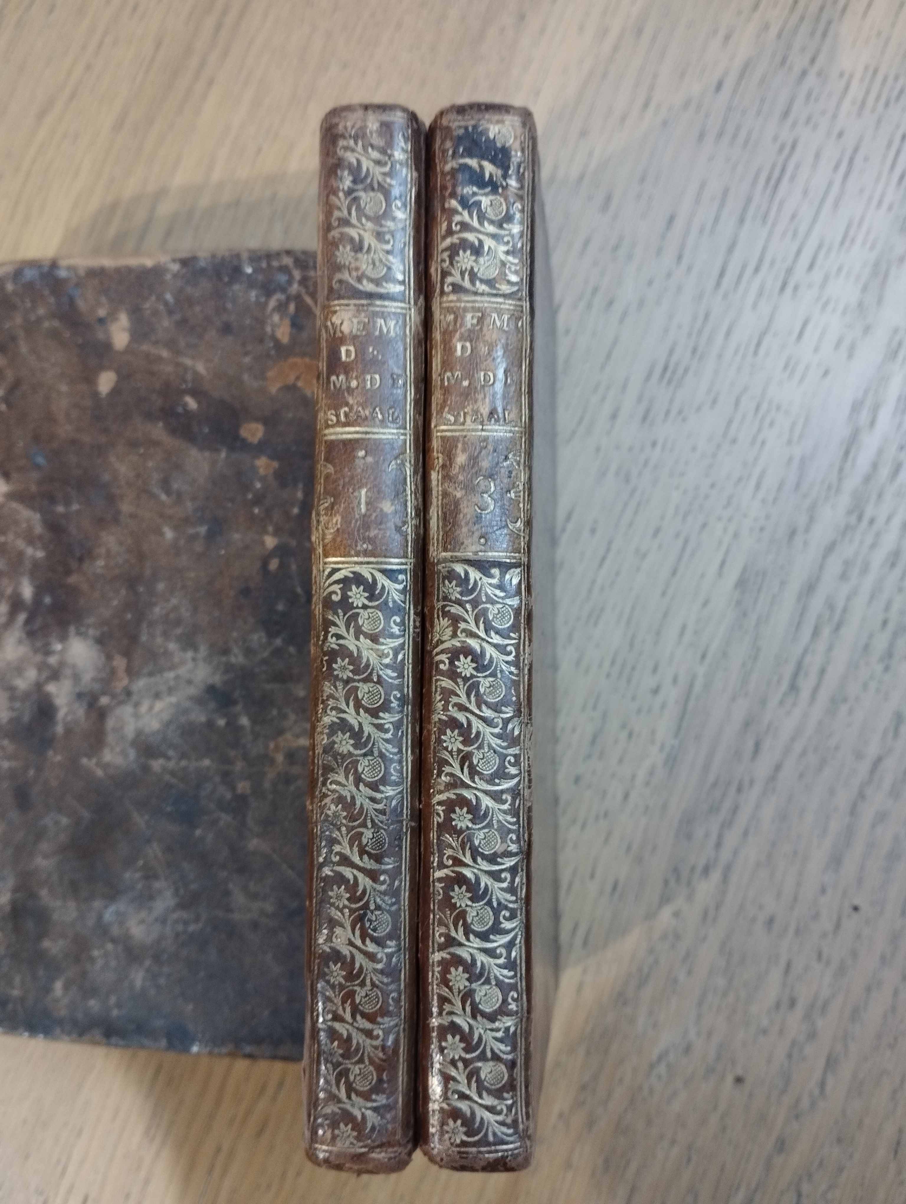 Madame de Staal  Mémoires , écrits par elle-même, ou Anecdotes de la Régence. (parties 1,3 dans 4 parties)