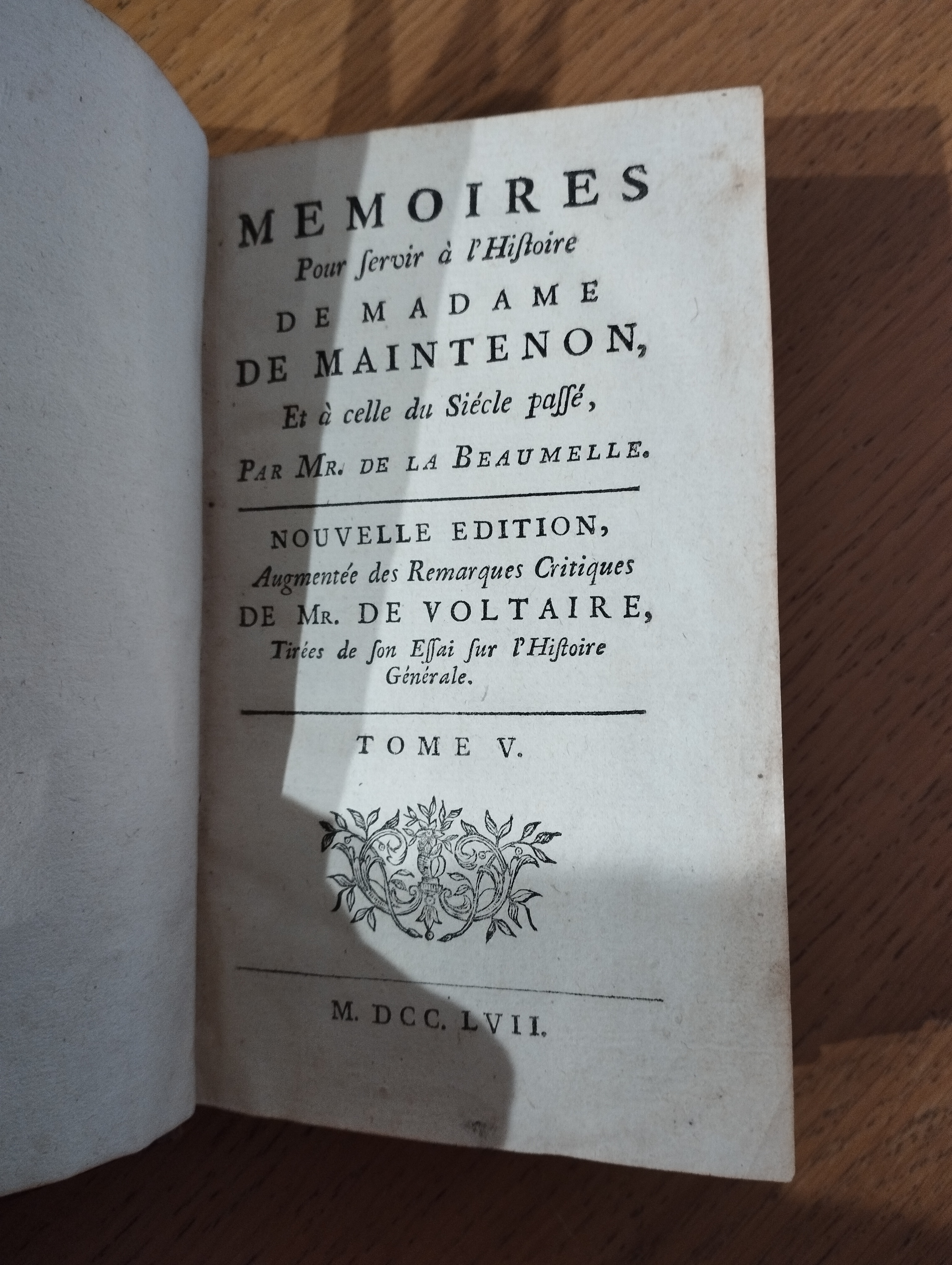 Mémoires pour servir à l'histoire de Madame de Maintenon   (tt. 1-2,5)     2
