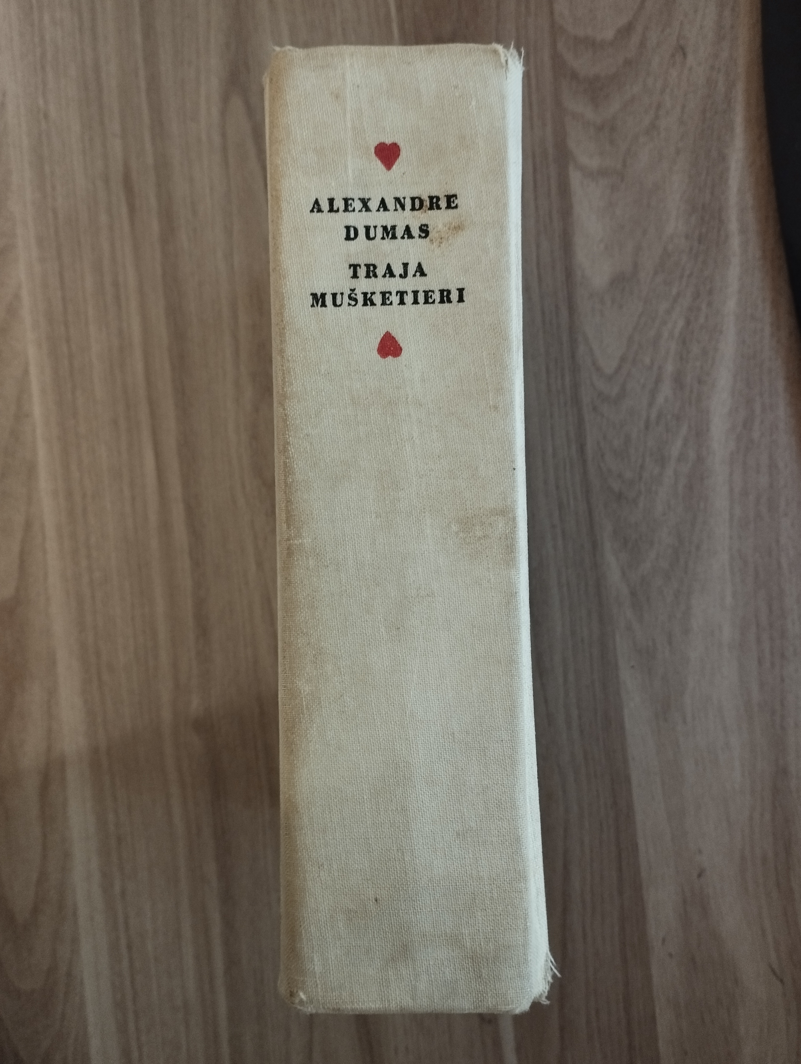 A.Dumas  Traja musteieri (словацкий язык)